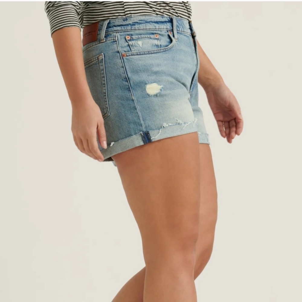 Lucky Brand‎ Light Blue Distressed Boyfriend Jean Shorts NWT